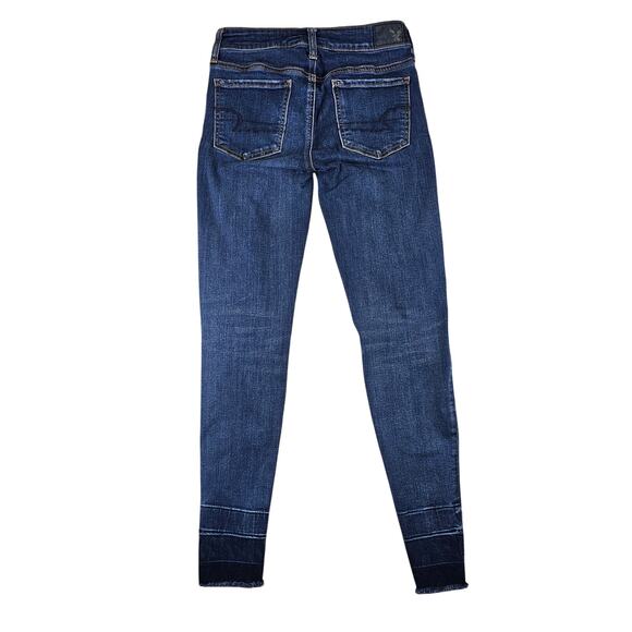 American Eagle Jeans Size 2 Womens Super Stretch Jegging Distressed Raw Hem - Picture 2 of 16